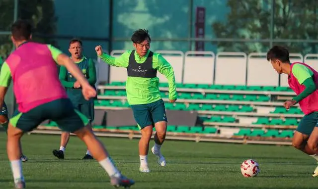 秀直接交手 秀直接交手