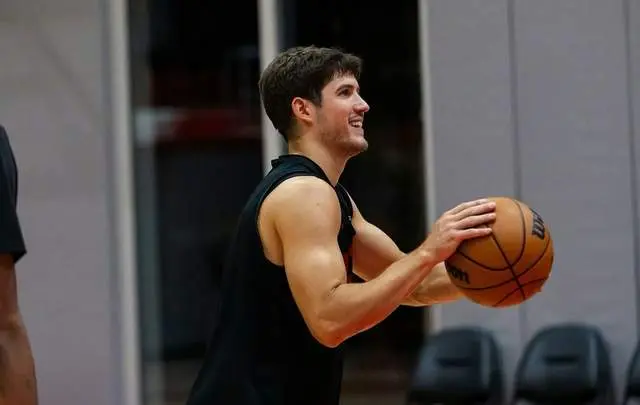 src, 谢泼德第, 很稳定